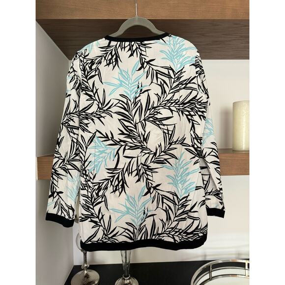 Jones Wear Studio Tunic - Picture 6 of 7